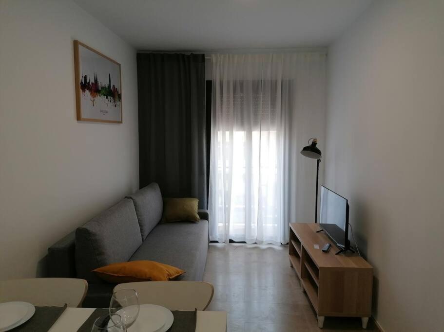 Piso Pl 2B, 20Min Plaza Cataluna Sant Adria de Besos Ngoại thất bức ảnh